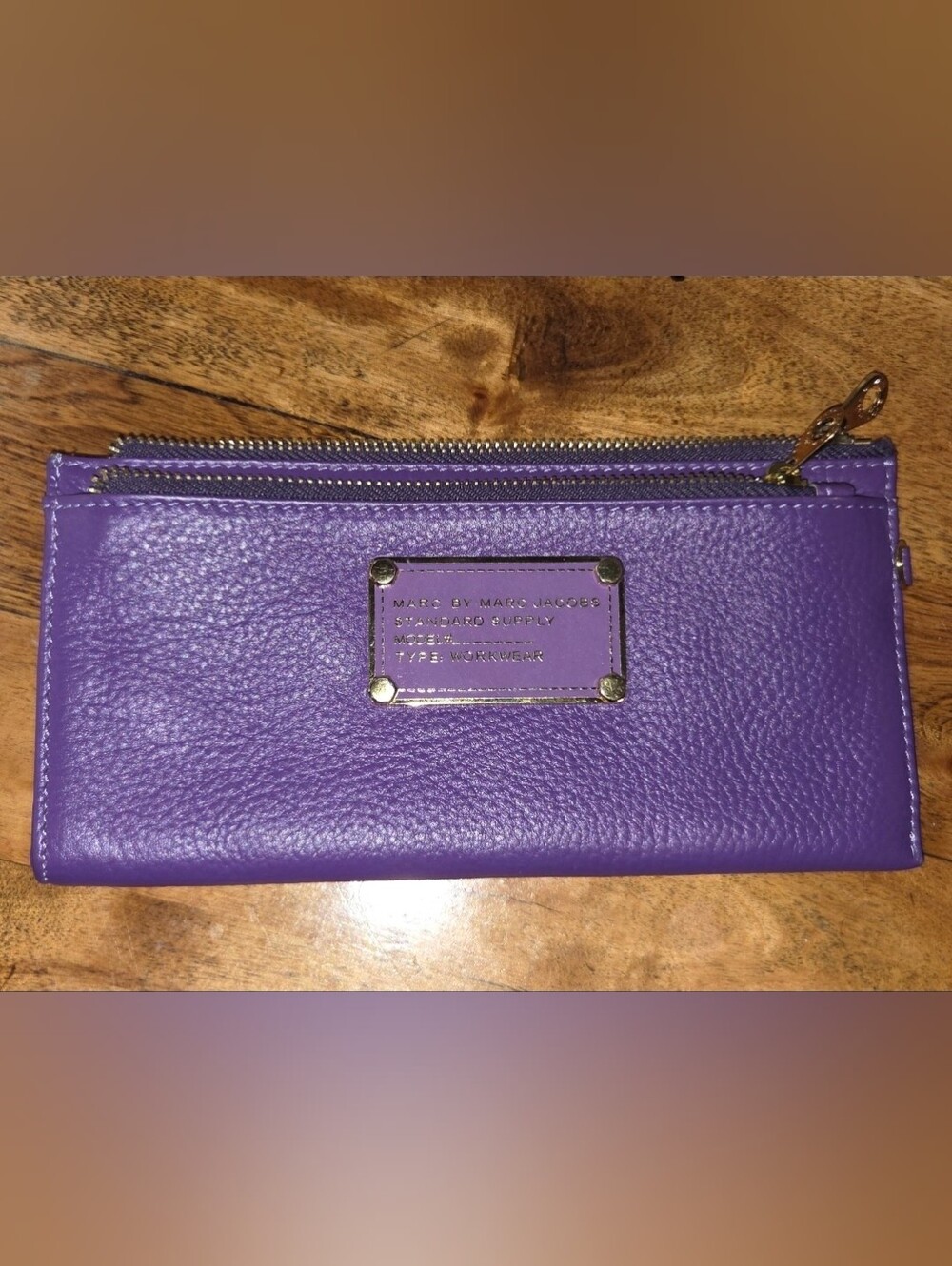 Marc by Marc Jacobs Standard Supply Purple Leather Zip Wallet Clutch